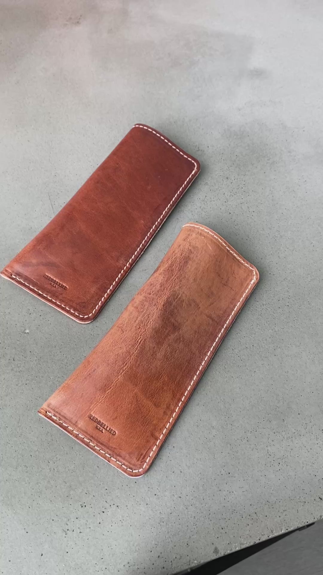 
                  
                    Load and play video in Gallery viewer, Hermann Oak Lined Eyeglass Case
                  
                