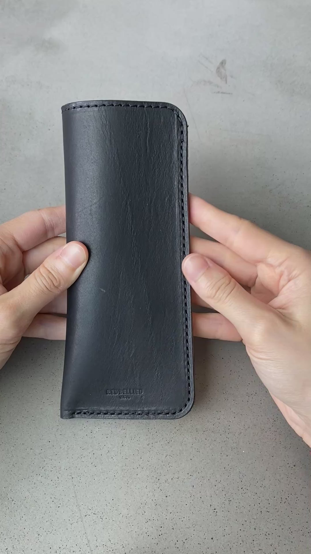 
                  
                    Load and play video in Gallery viewer, Horween Lined Leather Eyeglass Case
                  
                