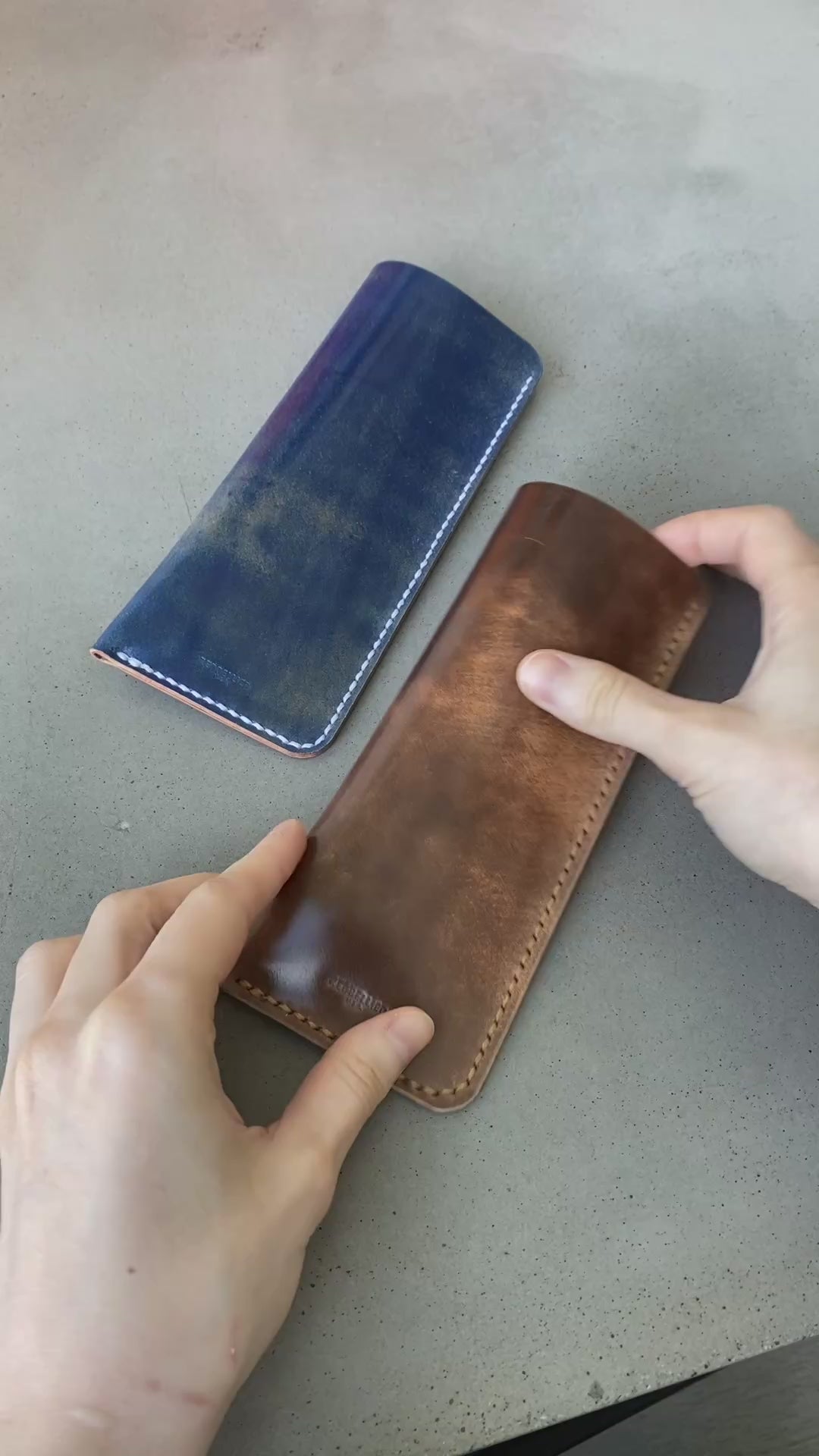 
                  
                    Load and play video in Gallery viewer, The Cordovan Eyeglass Case - Brown
                  
                